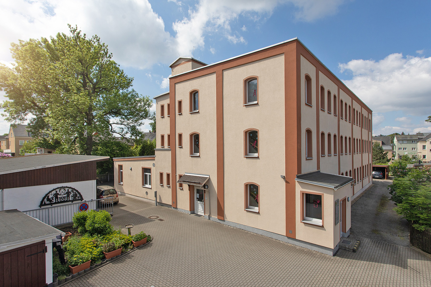 Aussen-1500px